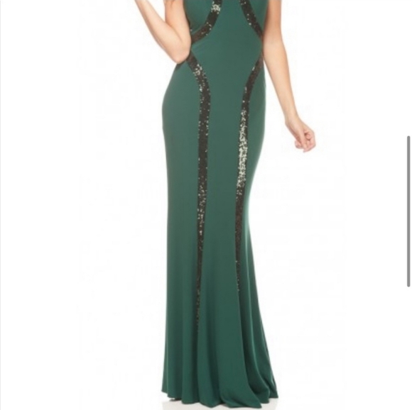 Beautiful Blueish/Green Sequin Formal Dress - Picture 6 of 9